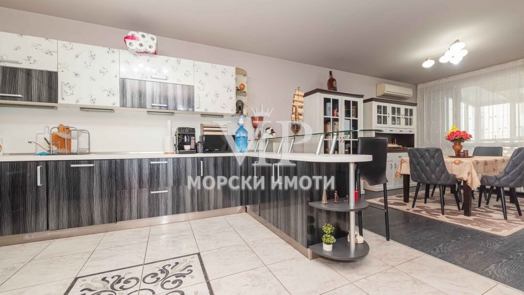 8045 - 6 - Ricom Bulgaria