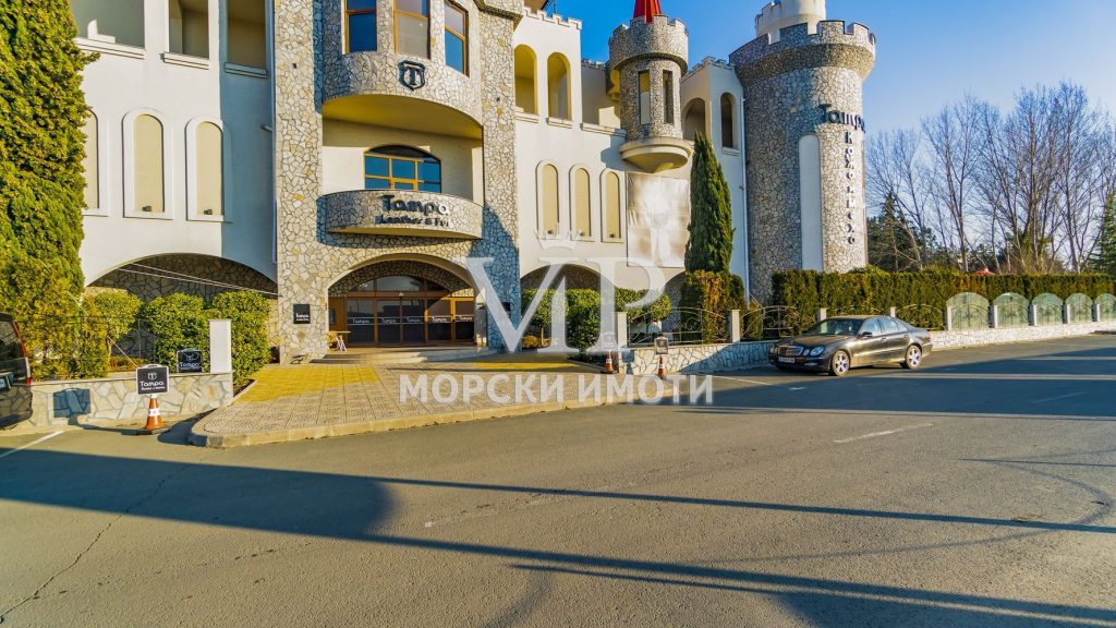 Самостоятелна сграда - Акт 16 - за БОЛНИЦА, КАЗИНО, Търговски Център - подземен и надземен паркинг - ТОП МЯСТО! - 13 - Ricom Bulgaria