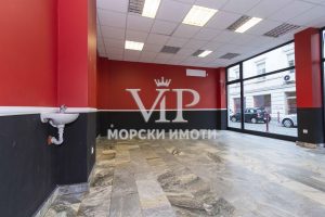 Партер за бизнес - МАГАЗИН или ОФИС, КАФЕ - в Център до ул.Александровска и х.България! - 1 - Ricom Bulgaria