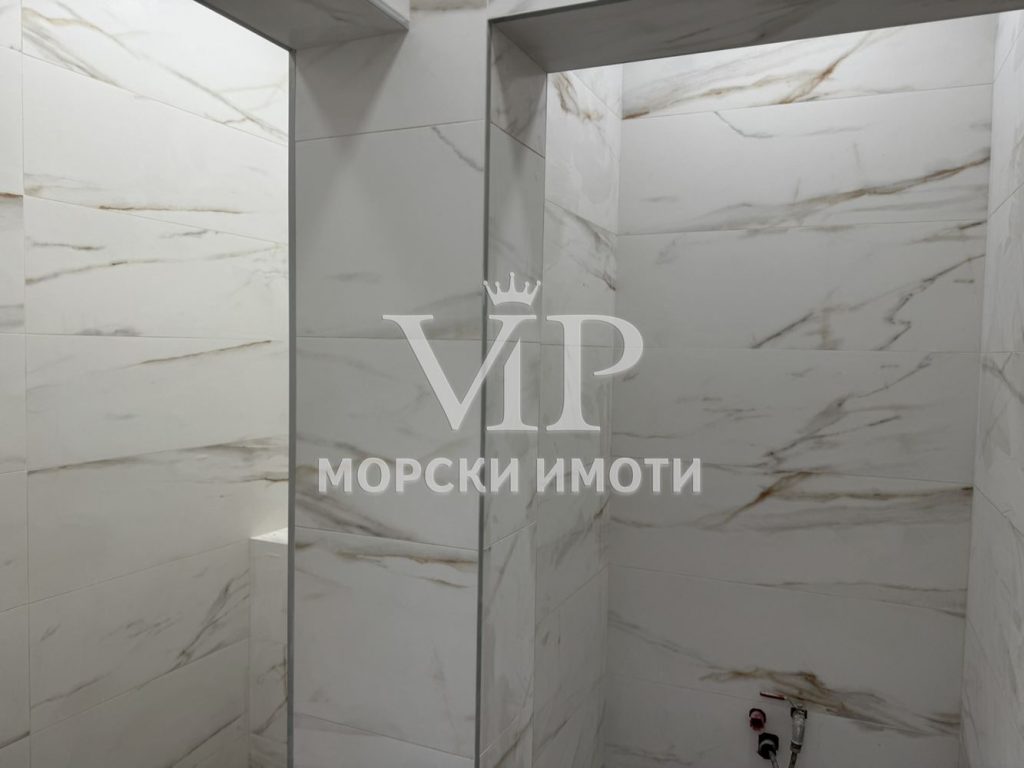 Партер за бизнес - МАГАЗИН или ОФИС, КАФЕ - в Център до ул.Александровска и х.България! - 11 - Ricom Bulgaria