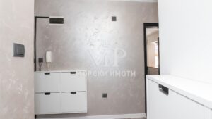 Продава се напълно обзаведен 3-стаен апартамент на минути пеше от центъра на Бургас ! - 27 - Ricom Bulgaria