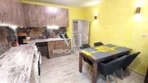 След ТОТАЛЕН ремонт. 80 кв.м. използваема площ. Три отделни помещения. - 3 - Ricom Bulgaria