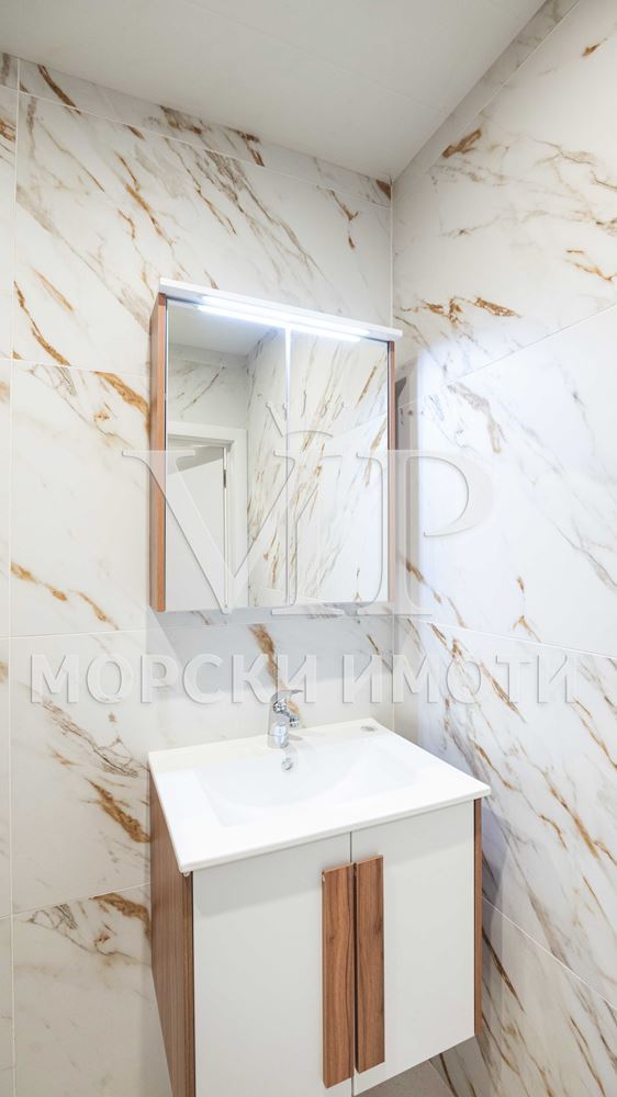 8131 - 18 - Ricom Bulgaria