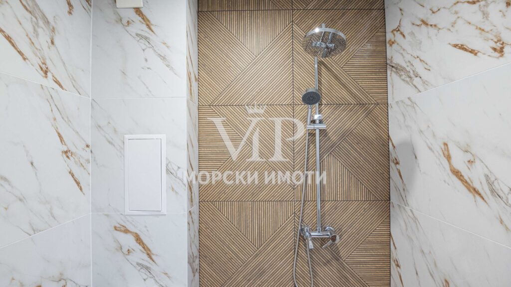 8131 - 19 - Ricom Bulgaria