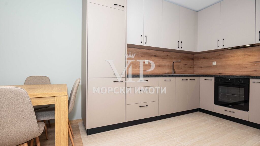 8131 - 6 - Ricom Bulgaria