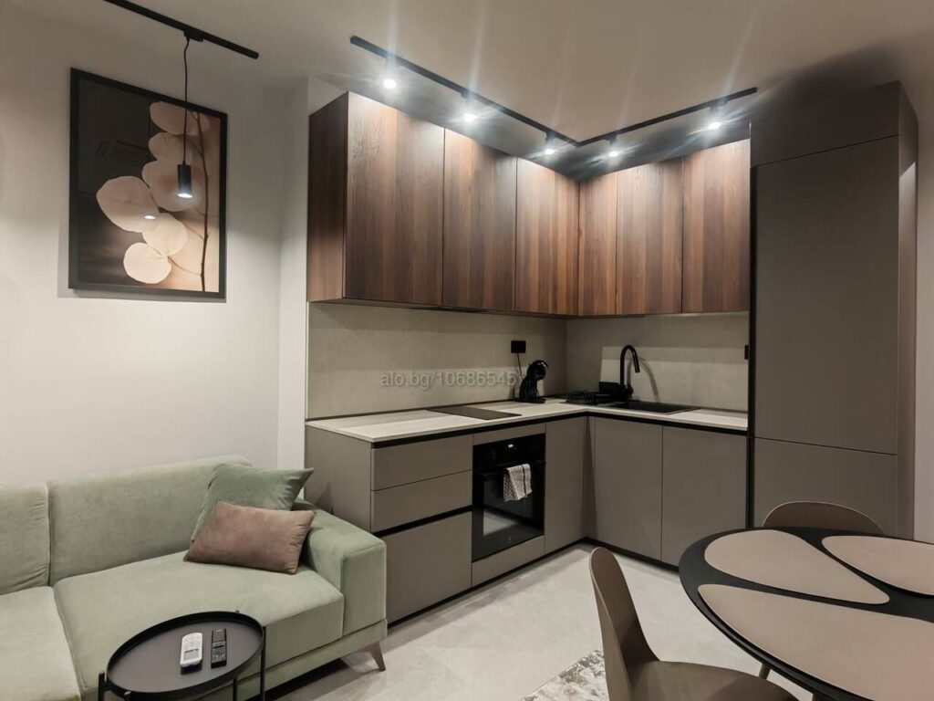  - 10 - Ricom Bulgaria