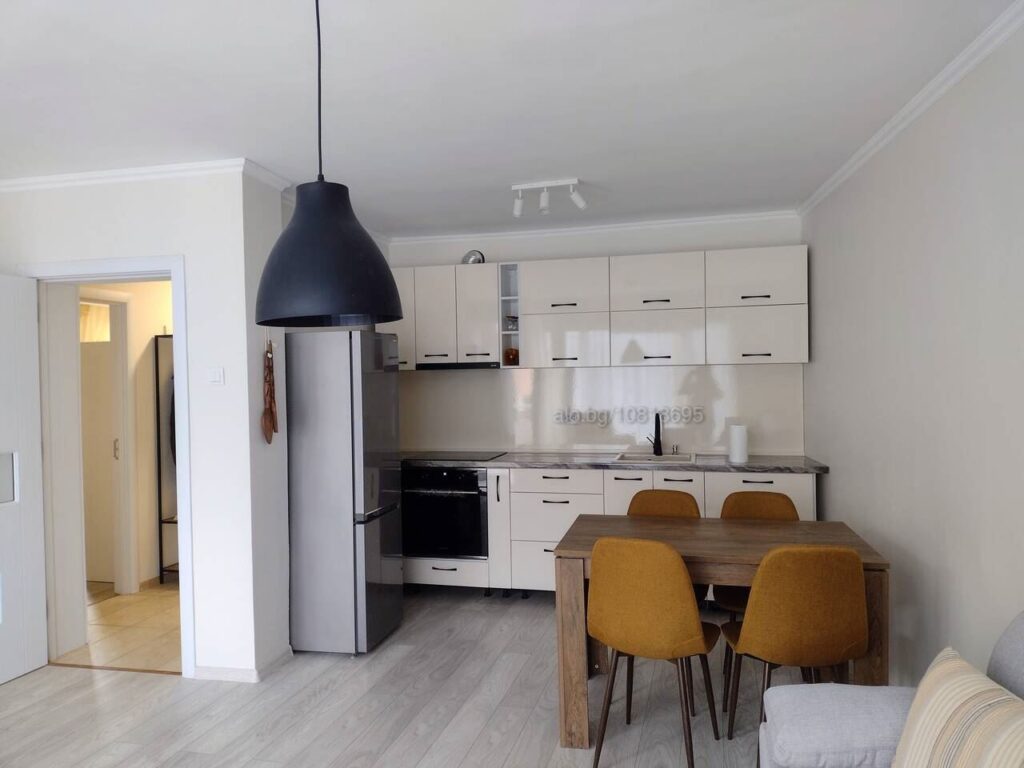 - 6 - Ricom Bulgaria