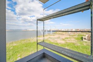 Голям 3-стаен с 2 бани - LakeView - ТОП ЦЕНИ! - 10 - Ricom Bulgaria