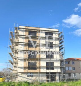 Нова сграда с фасада LAMINAM и общи части-естествен камък! 3-стаен ! Акт 16 - 2026 - 3 - Ricom Bulgaria